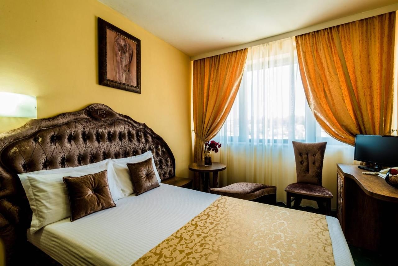 Отель Hotel Rostov Плевен